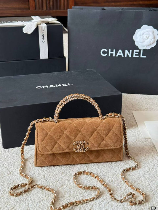 Chanel Master +++
220 dhs🪙💚

Zain141
♥️♥️♥️