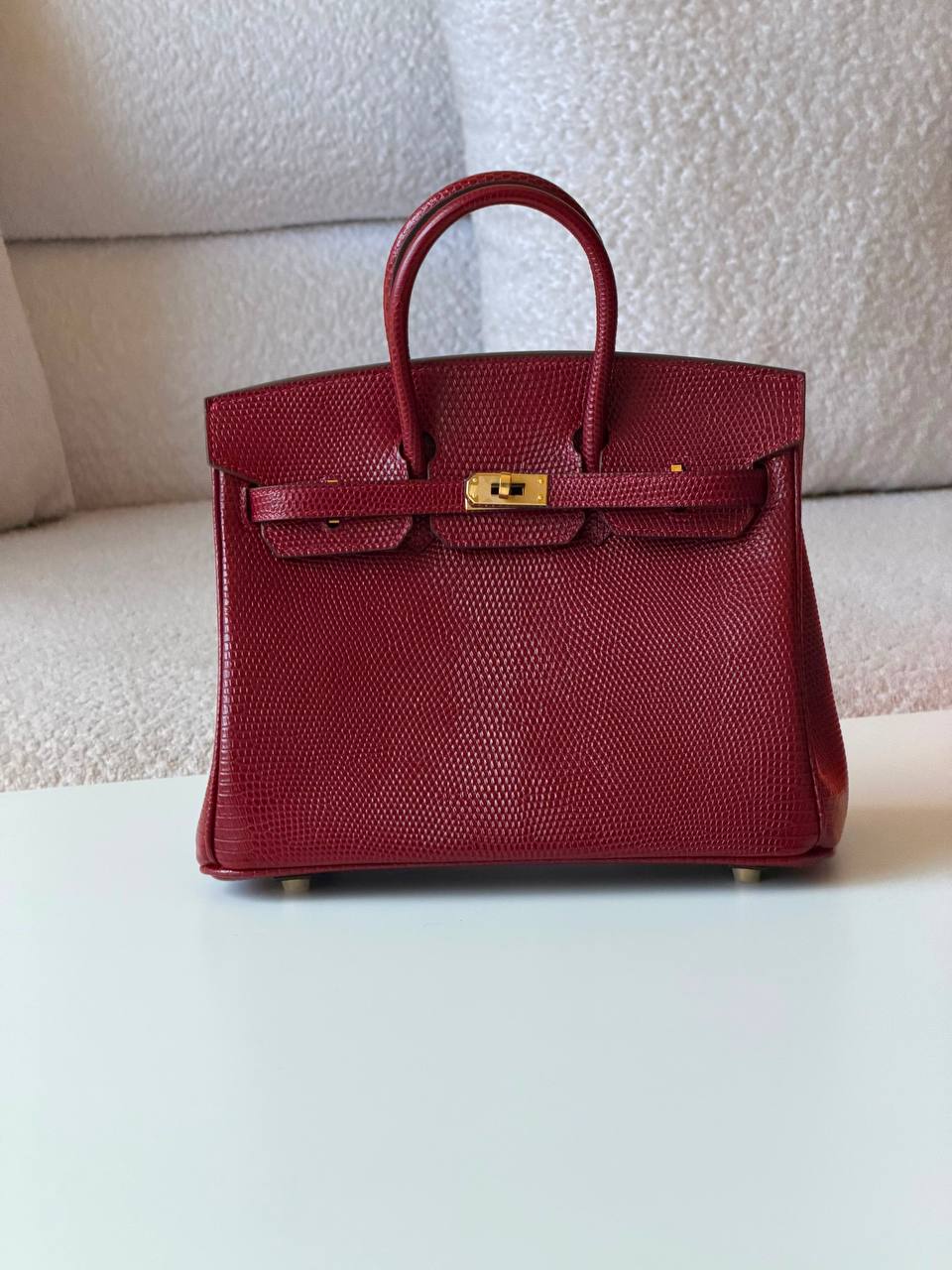 Hermes
Birkin lizard 25cm💥Master quality ✅with box📦
750 dhs✅

Zain52
♥️♥️♥️