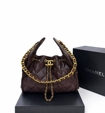 Chanel
110 dhs💛
With Box

Zain50
♥️♥️♥️