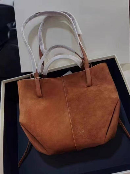 Polene
size 55 cm 
120 dhs✅

Zain278
♥️♥️♥️