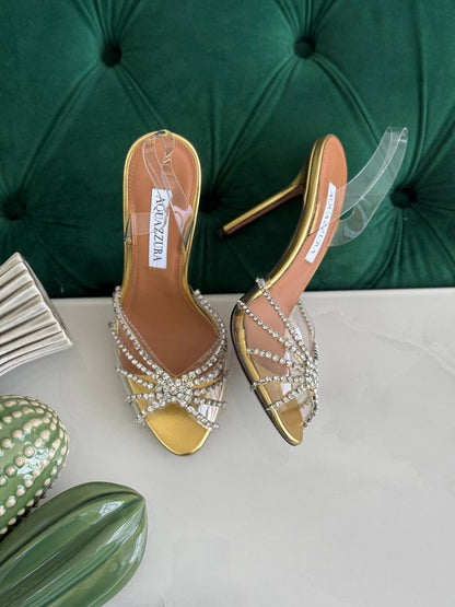 NEW AQUAZZURA 💥💥
*Super master quality*
*Size 36 to 41*
450 dhs✅

Zain113
♥️♥️♥️