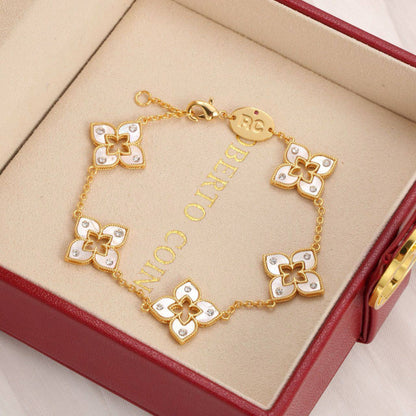 RBERTO COIN ❤️‍🔥
Breslat 💥
Master quality 💯
With normal boxes 📦 
70 dhs🪙

With master box 🗃️ 
125 dhs🪙

Zain216
♥️♥️♥️