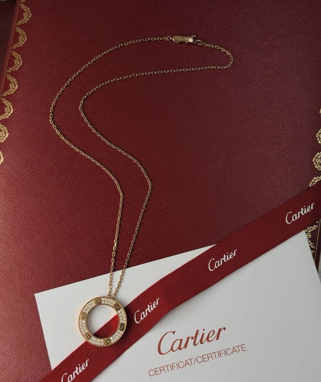 Cartier ♥️
CARTIER LOVE  NECKLACE FULL STONES 💎💎
Gold , Silver & Rosegold
🆕🎉🥳🎊🆕
↗️ *# Super Master Quality ®️*
*105 dhs🪙🌨️* with *Normal* Box
*150 dhs🪙🌨️* with *Orignal* Box

Zain106
♥️♥️♥️