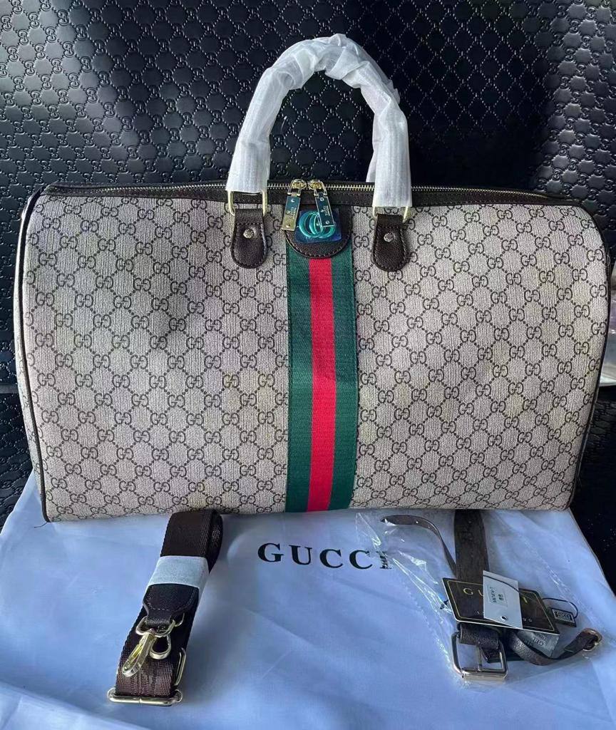 Gucci Travel Bags
105 dhs🪙🌨️
size 55cm

Zain26
♥️♥️♥️