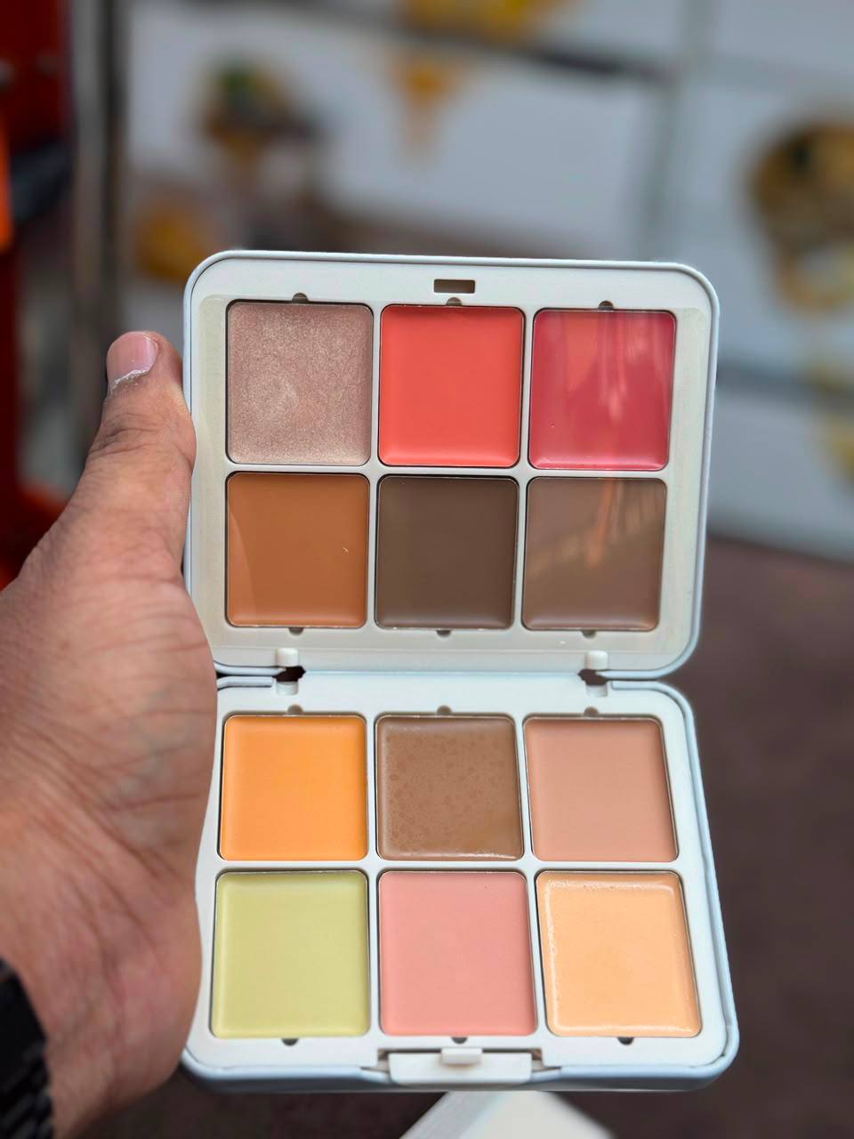 Makeup 
Any Pc
25 dhs✅

Zain49
♥️♥️♥️