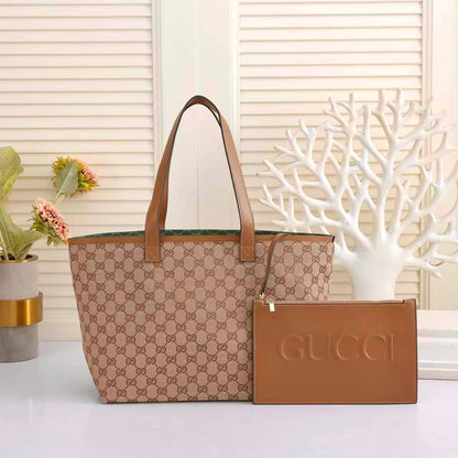GUCCI NEW DESIGN HIGH QUALITY WITH POUCH 
120 dhs🇦🇪🇦🇪

Zain295
♥️♥️♥️