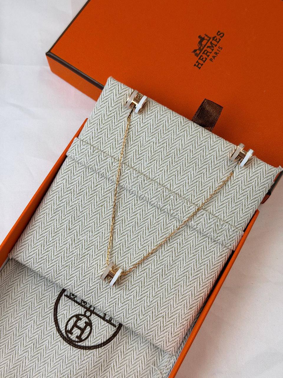 *HERMES* 🧡
↗️ *Super Master Quality ®️*
* *New Collection* 
Mini H Necklace & Earings Double Color 

*170 dhs🪙🌨️* Set (Necklace & Earings) with Normal Box & Bag
*190 dhs🪙🌨️* Set (Necklace & Earings) with Good Box & Bag

Zain106
♥️♥️♥️