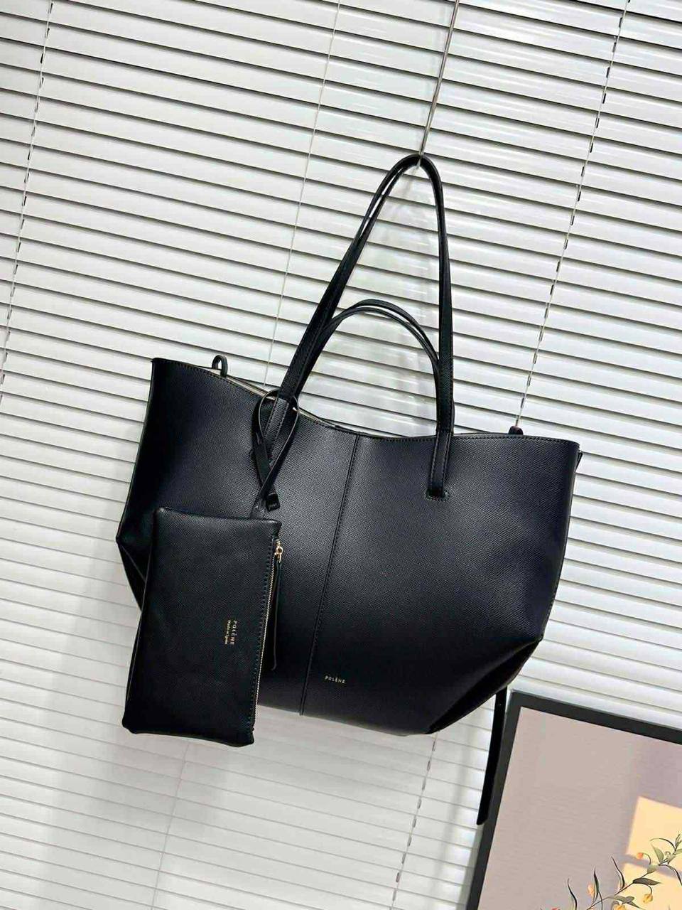 ❤️ Polene Toute
1️⃣ First quality 
Big Size : 50 * 30 cm
100 dhs💓

Zain115
♥️♥️♥️