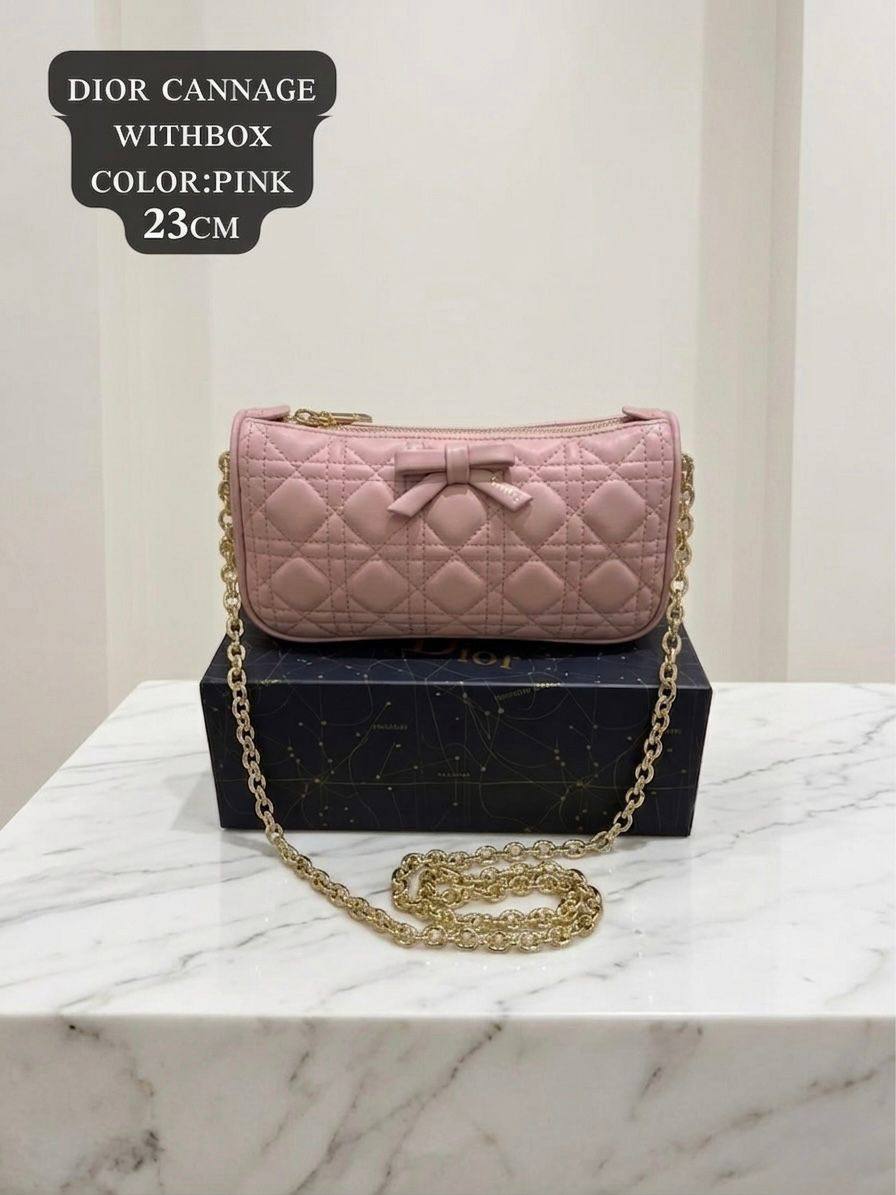 Dior ᴄᴀɴɴᴀɢᴇ ᴘᴏᴜᴄʜ ʙᴀɢ
ᴡɪᴛʜ ʟᴏɴɢ sʟɪɴɢ ɢᴏʟᴅᴛᴏɴᴇ
ᴡɪᴛʜʙᴏx
🎁🎁🎁

ᴄᴀʟғsᴋɪɴ ᴍᴀᴛᴇʀɪᴀʟ
sɪᴢᴇ:𝟐𝟑ᴄᴍ
100 dhs✅

Zain56
♥️♥️♥️