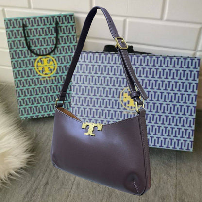 Tory Burch 

90 dhs✅

with box
🎁🎁🎁

Zain72
♥️♥️♥️