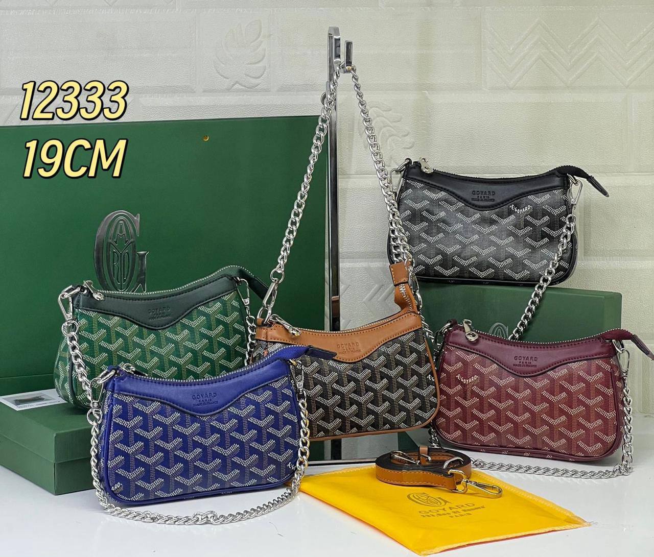 Goyard 
high quality 

with box 
🎁🎁🎁

90 dhs✅

Zain300
♥️♥️♥️