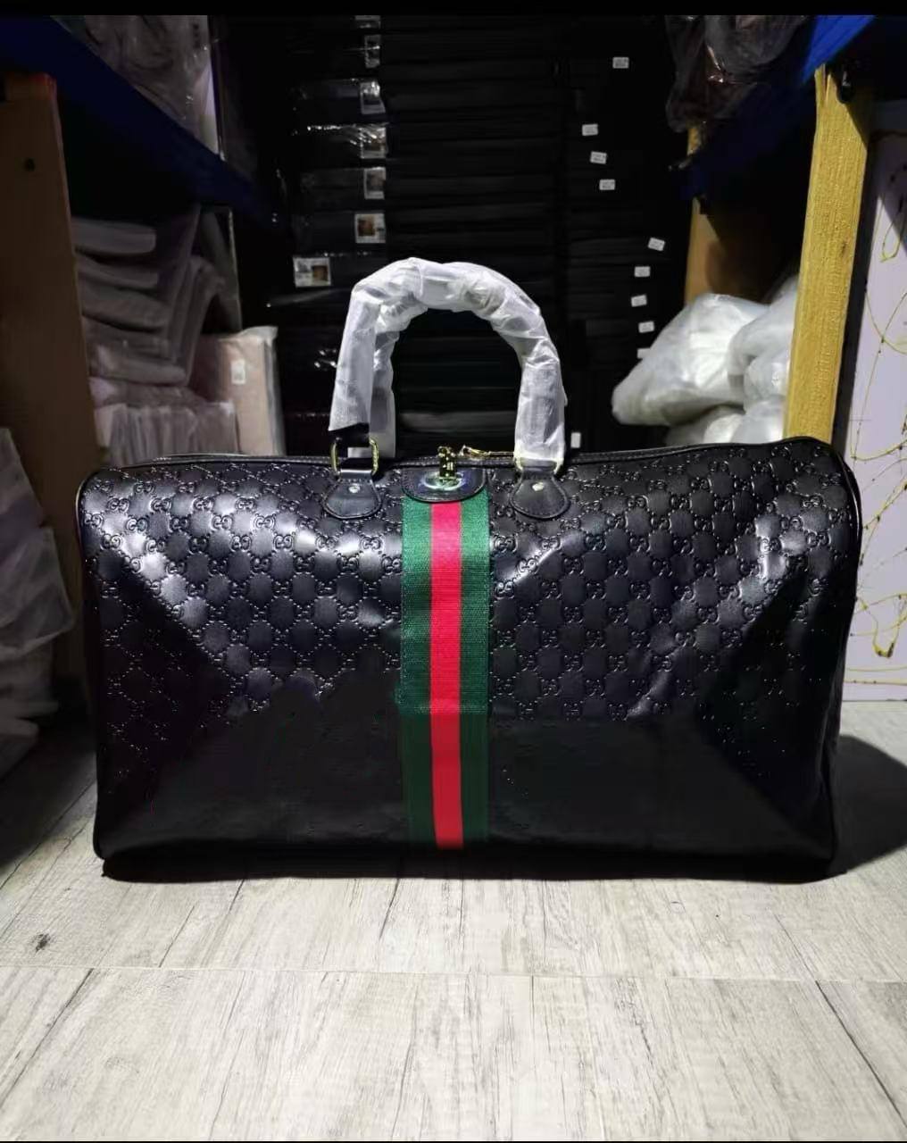 LV Travel Bags
Size：55cm
75 dhs🇦🇪

Zain50
♥️♥️♥️