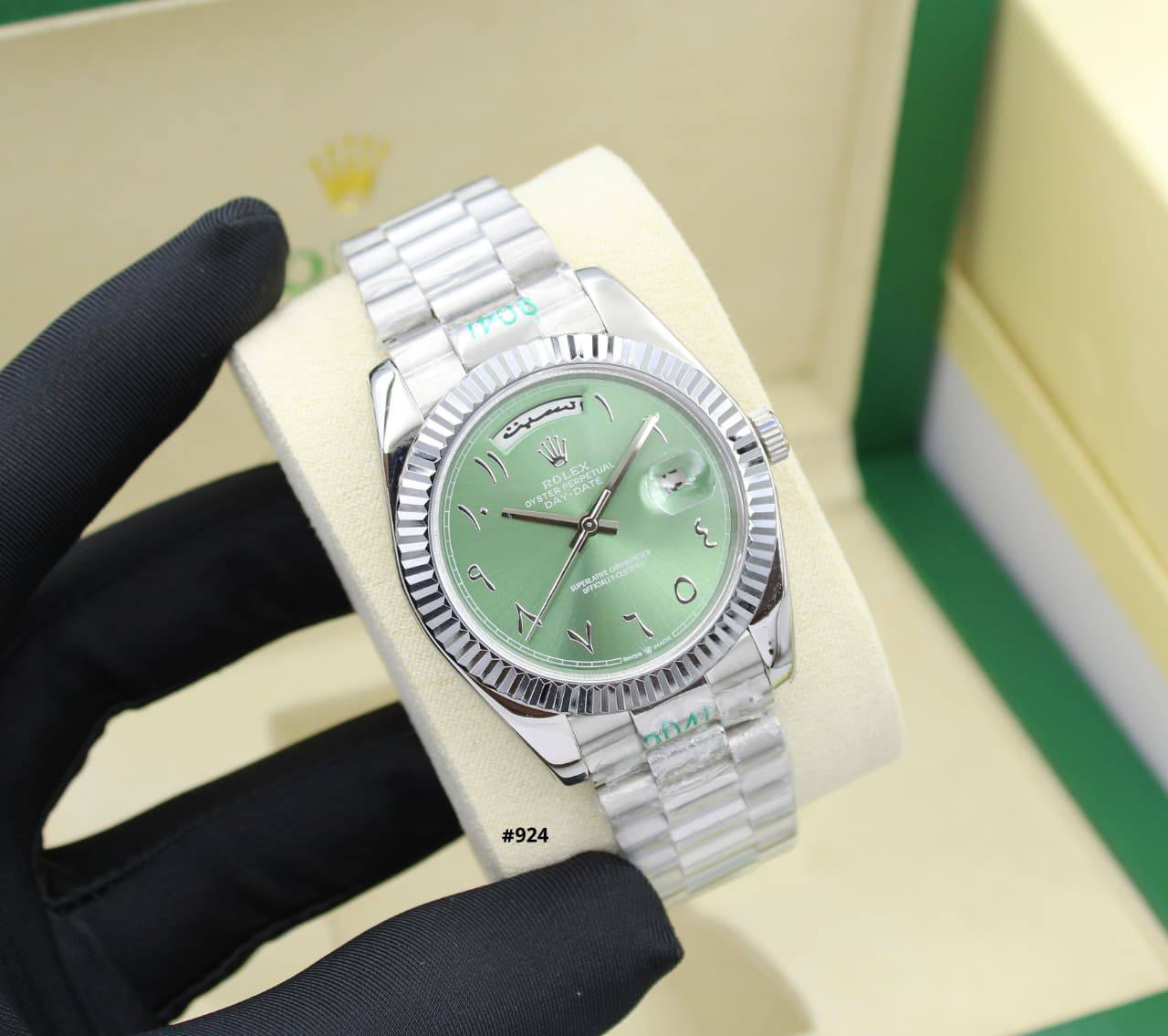 ROLEX MEN ARABIC 
AUTOMATIC
240 dhs🇦🇪🇦🇪

Zain304
♥️♥️♥️