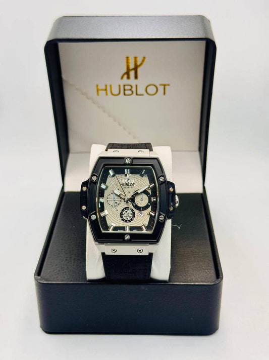 Hublot

60 dhs

Zain08

♥️♥️♥️