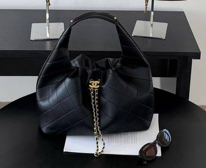 Chanel 
110 dhs❣️

Zain143
♥️♥️♥️