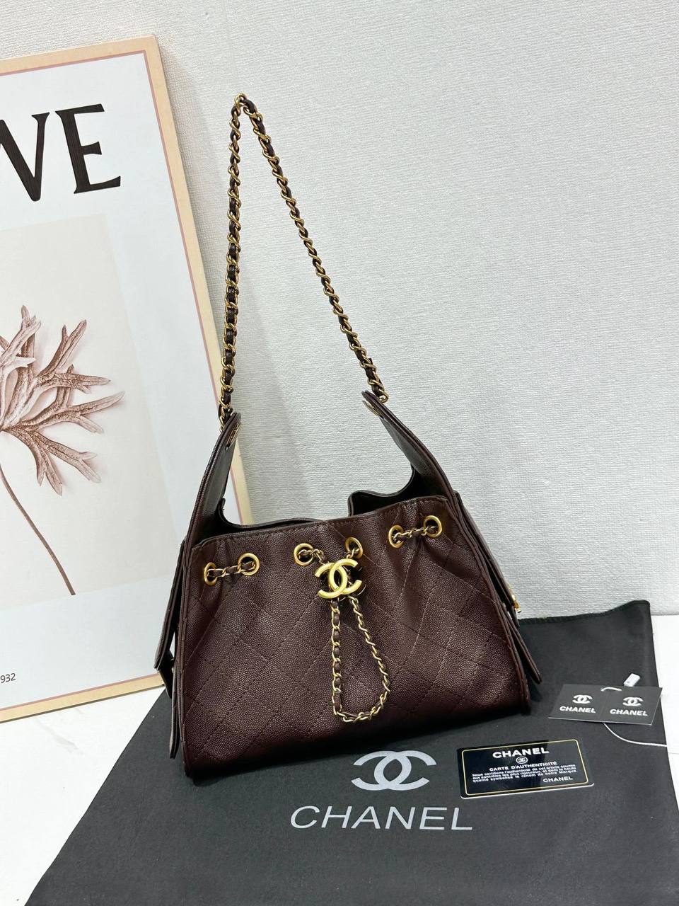 Chanel 
110 dhs💓
25 cm 

Zain253
♥️♥️♥️