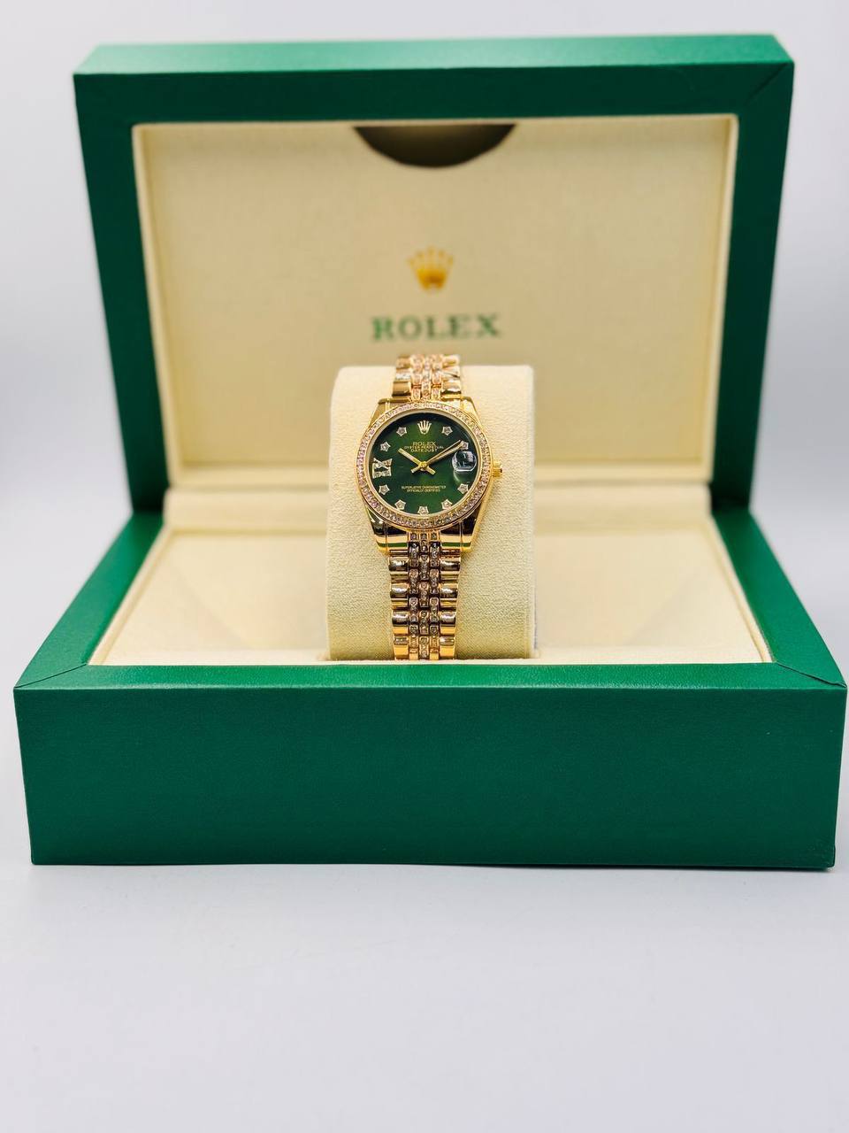 Rolex Ladies 
55 dhs🪙💚

Zain08