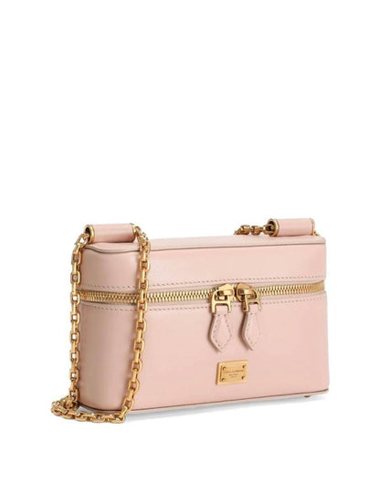 D&G
100 dhs🇦🇪🇦🇪
with box19cm

Zain26
♥️♥️♥️