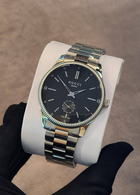 Gucci watch for men 
good quality 
220 dhs💓

Zain59
♥️♥️♥️