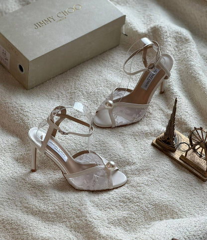 New. Jimmy choo heel 

  Size  .  36.  to 41

130 dhs❣️

Zain80
♥️♥️♥️
