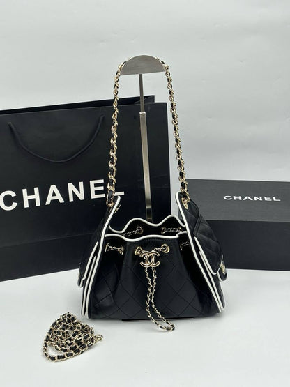 Chanel
Master🌺🌺
 25cm 
330 dhs✅
22cm 220

Zain114
♥️♥️♥️