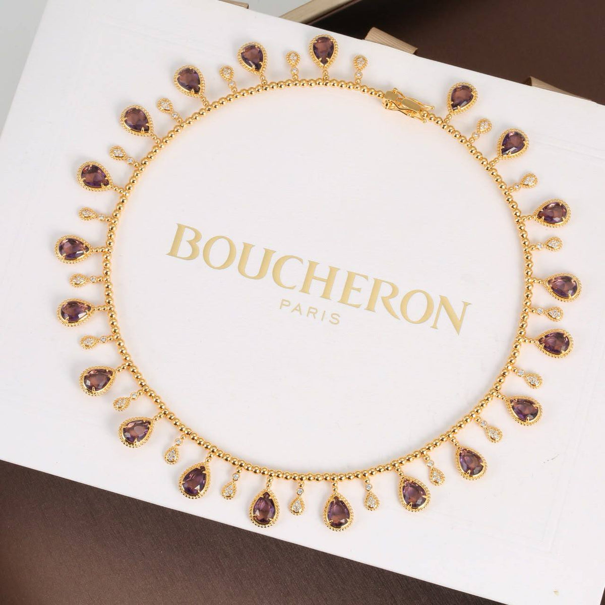 BOUCHERON 😍
Necklace 🦋
Master quality 💯
With good boxes 📦 
275 dhs🇦🇪🇦🇪

Zain216
♥️♥️♥️