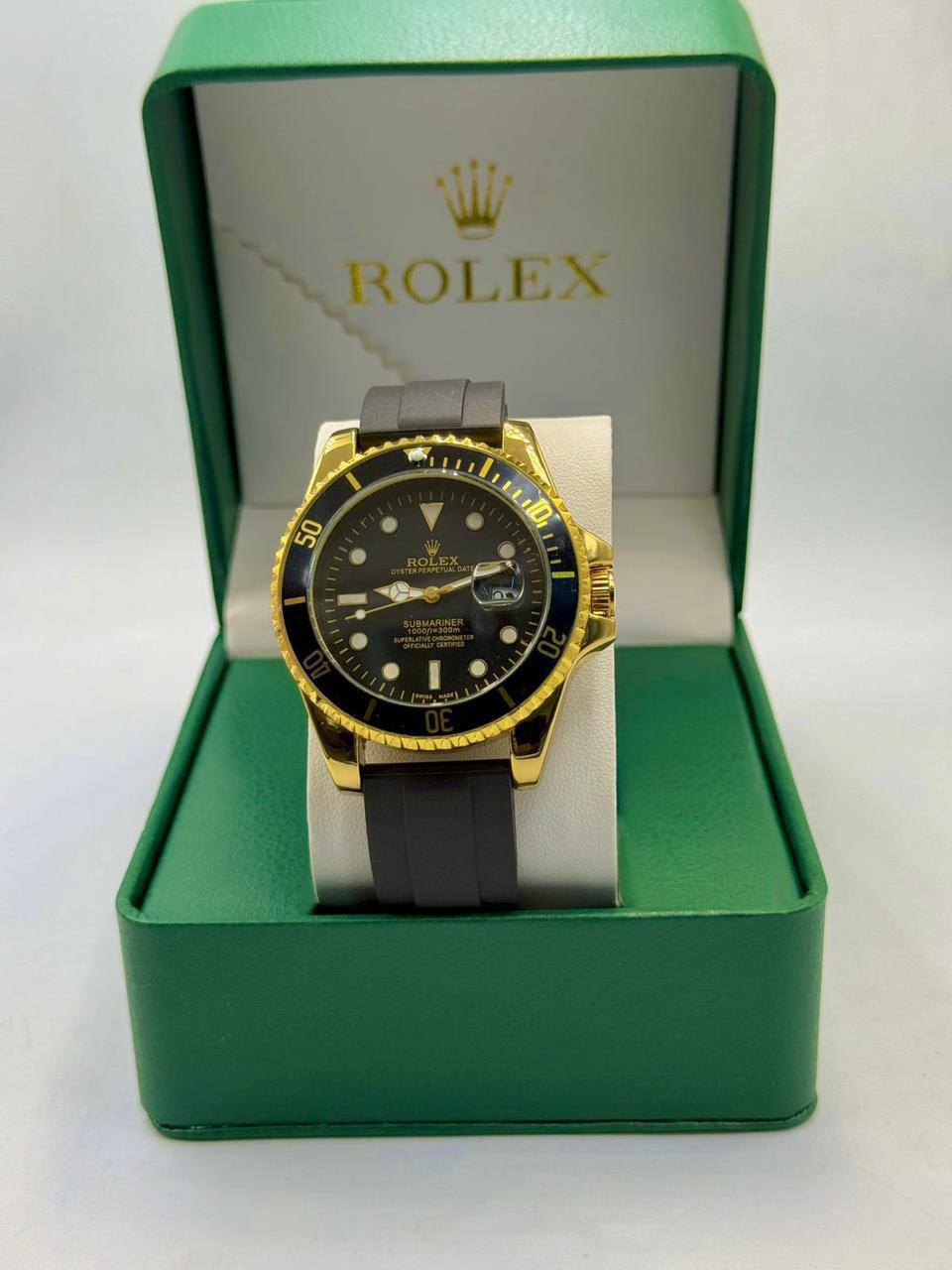 Rolex men 
offer price
55 dhs🪙🌨️

Zain08
♥️♥️♥️