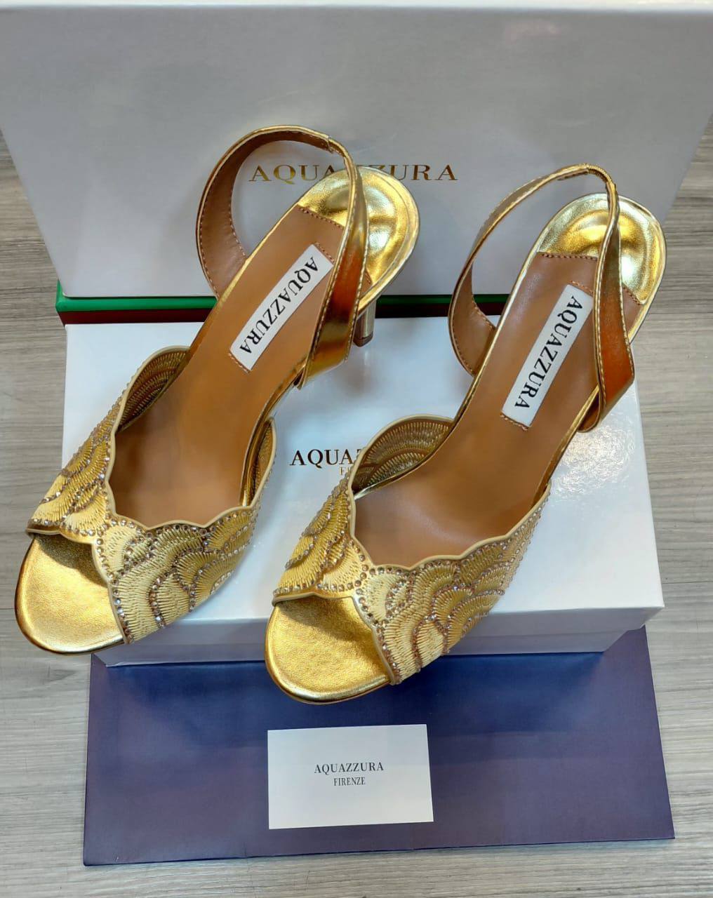 Aquazzura 
Size 36 To 41
120 dhs✅

Zain120
❣️❣️❣️