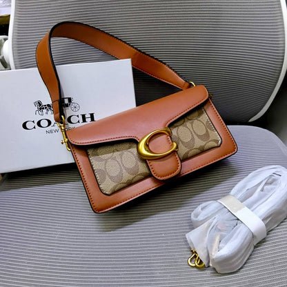 Coach

100 dhs🇦🇪

with box

size 22cm

Zain26
♥️♥️♥️