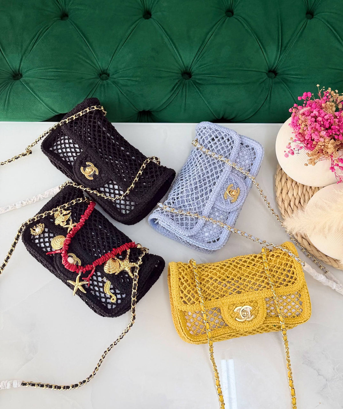 Chanel  ✨💥
Available original box 📦 
With full packing 🎀🎀
Super high quality 💥💥

For Price 👇 WhatsApp✅
0568585901 
0507557372
0552275751 Owner Zain 👌

Zain283
♥️♥️♥️