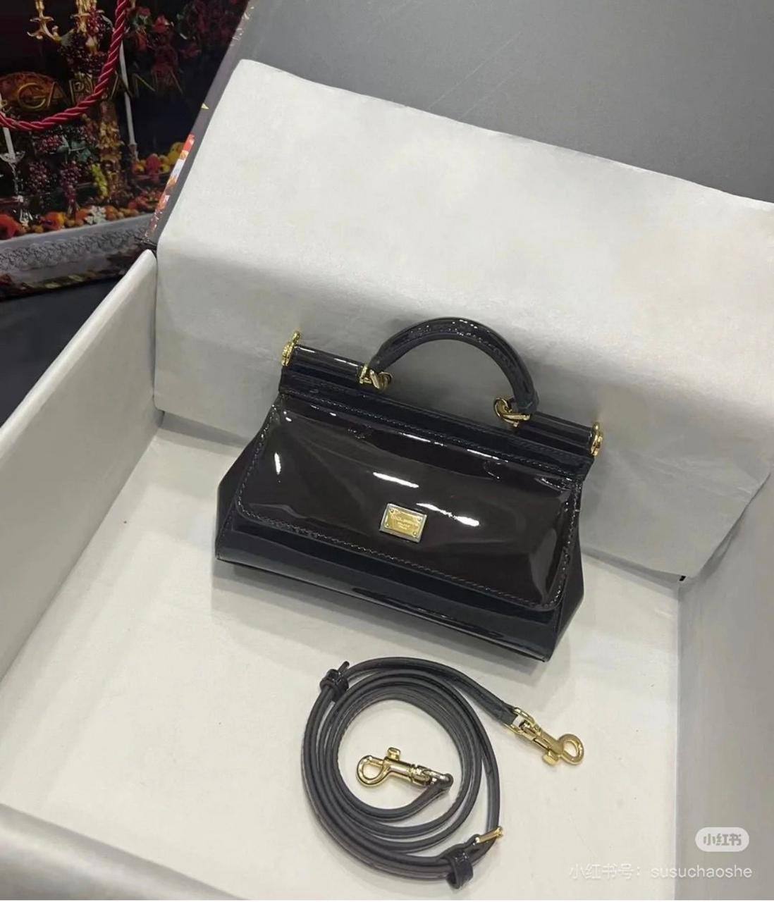 D&G Master🌺
For Price 👇 WhatsApp✅
0568585901 
0507557372
0552275751 Owner Zain 👌

Zain111
♥️♥️♥️