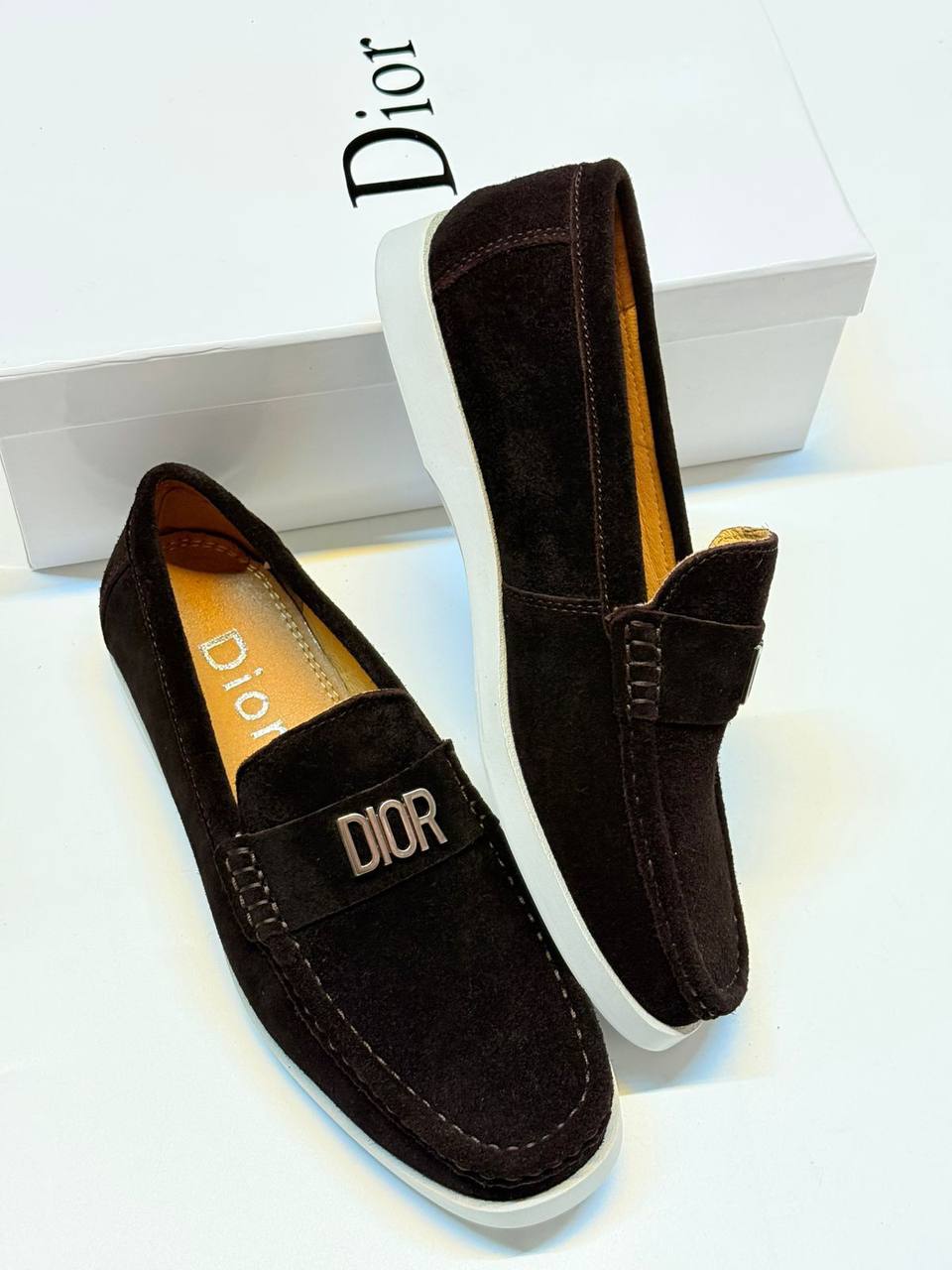 NEW CAME😍
DIOR SHOES
GOOD QUALITY
125 dhs✅
Size 39 TO 45

Zain40
♥️♥️♥️