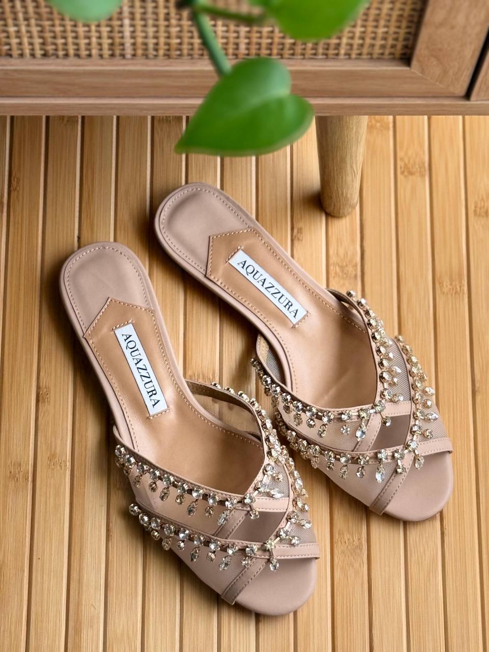Aquazzura
Vip quality 
Size:36 to 41
450 dhs🇦🇪🇦🇪

Zain303
♥️♥️♥️