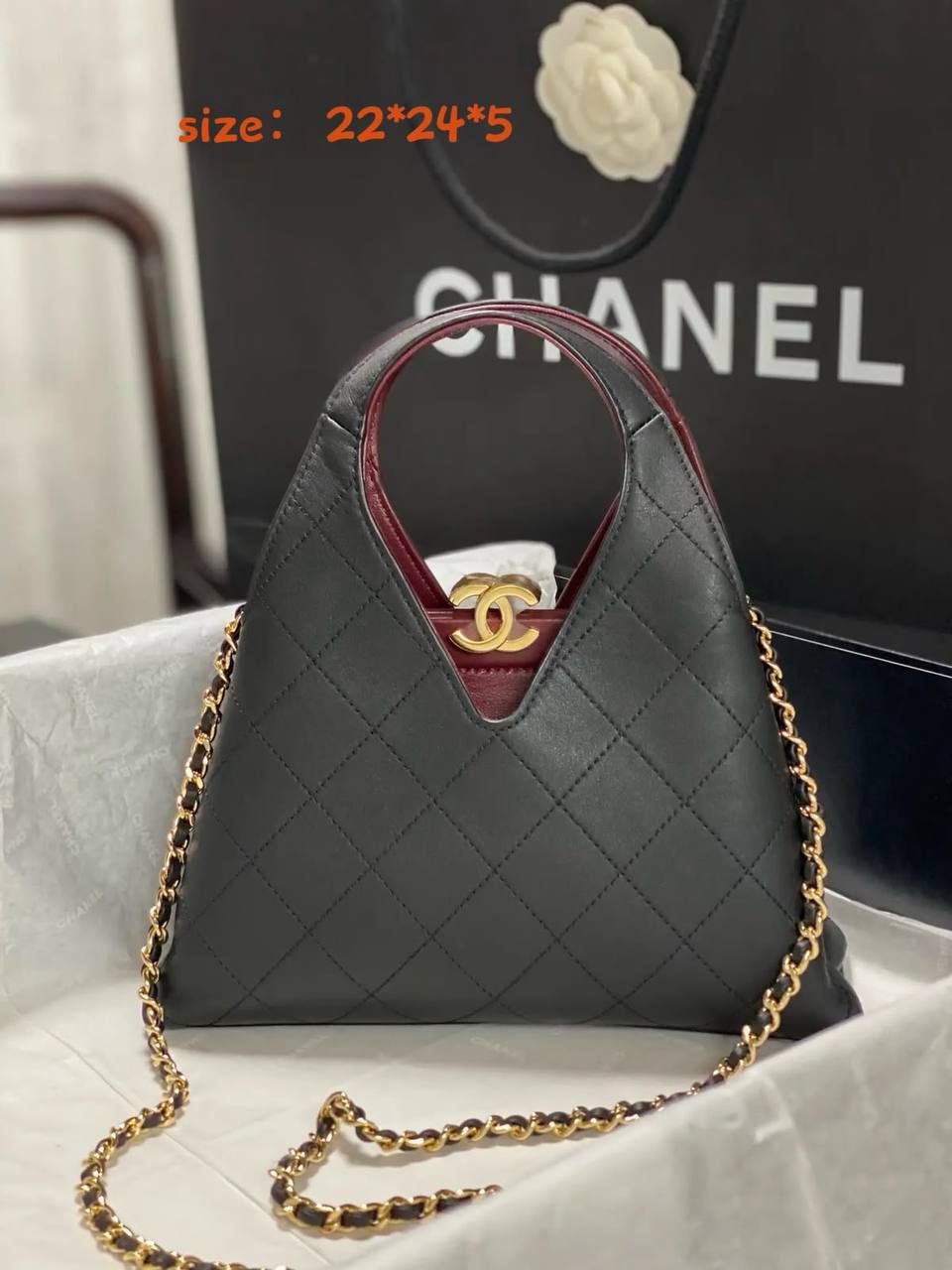 NEW CHANEL  26 A 

 Super leather 

170 dhs🇦🇪🇦🇪🇦🇪

Zain38
♥️♥️♥️