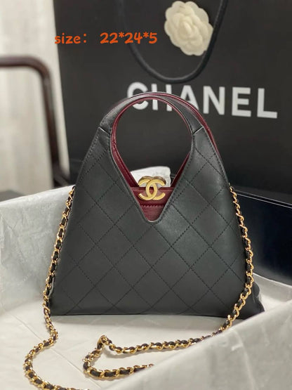 NEW CHANEL  26 A 

 Super leather 

170 dhs🇦🇪🇦🇪🇦🇪

Zain38
♥️♥️♥️
