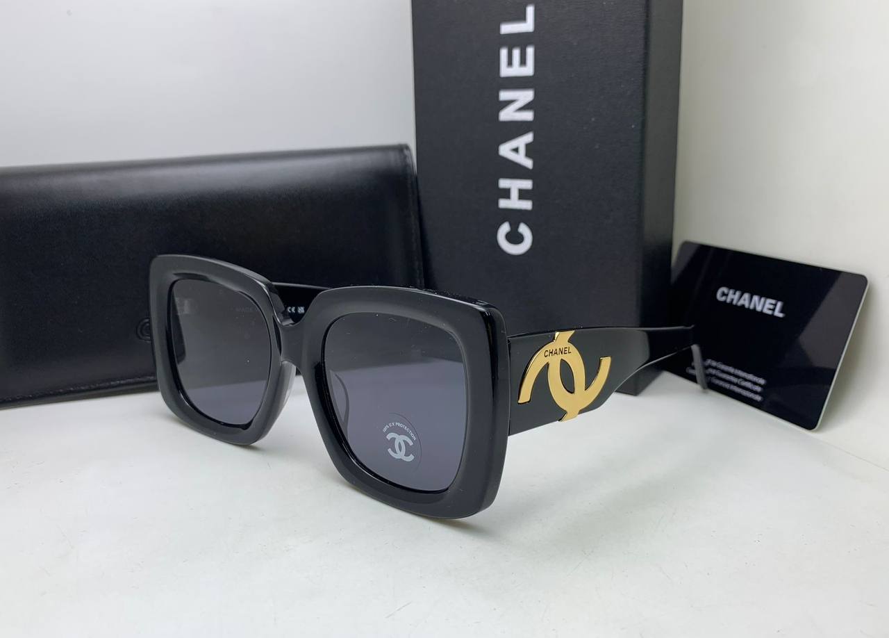 Versace
Master 
180 dhs✅

Zain126
♥️♥️♥️