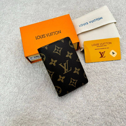 Lv wallet
*Good quality*
55 dhs✅

Zain29
♥️♥️♥️