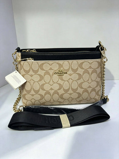 Chanel

High quality
With box 

115 dhs🇦🇪🇦🇪🇦🇪

Zain50
♥️♥️♥️