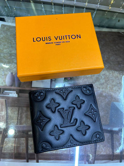 Leather Wallets
65 dhs✅

Zain190
♥️♥️♥️