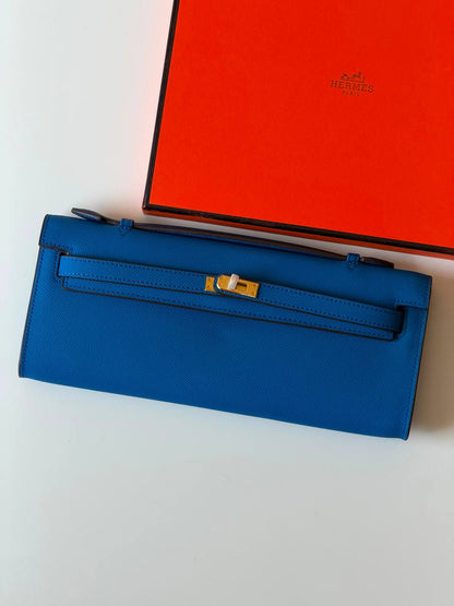 Hermes
30cm💥Master quality ✅with box📦
380 dhs✅

Zain51
♥️♥️♥️