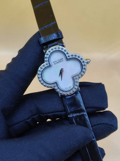 VCA Watch
High Quality
230 dhs🇦🇪🇦🇪

Zain25
♥️♥️♥️