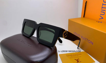 LV
Men’s master quality 
180 dhs❣️

Zain126
♥️♥️♥️