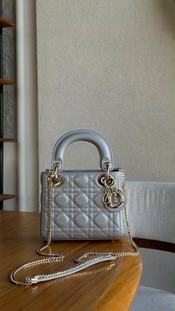 New collection ⚜️
DIOR 🩷
VIP quality 💎
Lady Dior Bag ✨
Size : 17 cm
For Price 👇 WhatsApp✅
0568585901 
0507557372
0552275751 Owner Zain 👌

Zain336
♥️♥️♥️
