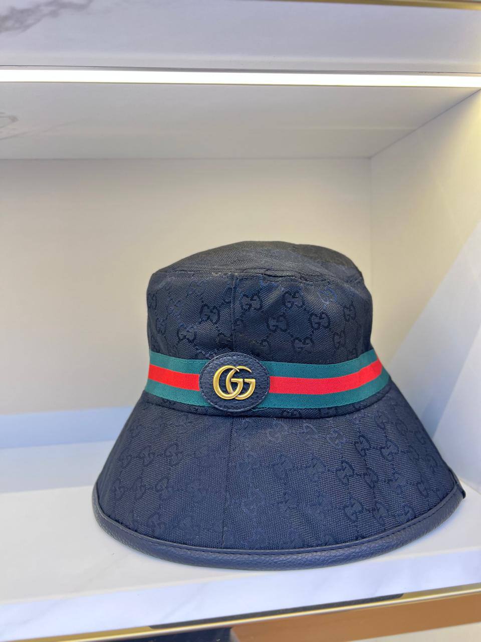 BUCKET HAT 

FREE SIZE 
70 dhs🇦🇪🇦🇪🇦🇪

Zain88
♥️♥️♥️