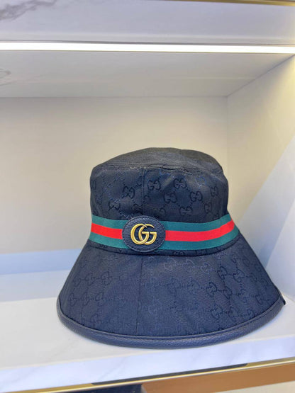 BUCKET HAT 

FREE SIZE 
70 dhs🇦🇪🇦🇪🇦🇪

Zain88
♥️♥️♥️