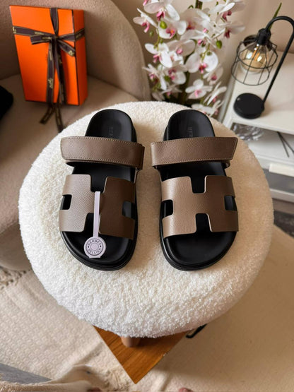 𝑯𝒆𝒓𝒎𝒆𝒔

𝑨𝑨𝑨 𝑸𝑼𝑨𝑳𝑰𝑻𝒀

Super master 
For Price 👇 WhatsApp✅
0568585901 
0507557372
0552275751 Owner Zain 👌

Size 35 to 42

Zain81
♥️♥️♥️