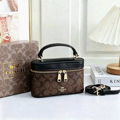 COACH NEW CAME HIGH QUALITY WITH BOX  
110 dhs🇦🇪🇦🇪

Zain295
♥️♥️♥️