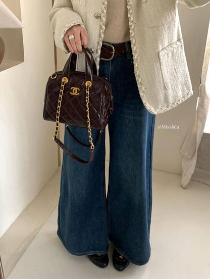 CHANEL 

GOOD QUALITY  

SPECIAL OFFER 

95 dhs

SIZE: 23cm

Zain17
♥️♥️♥️
