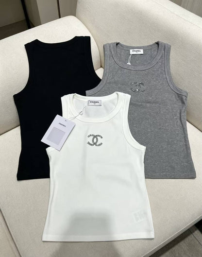 *New collections*                                                
CHANEL
*Super Master quality*
*Sizes: S M L XL* 
230 dhs✅

Zain308
♥️♥️♥️