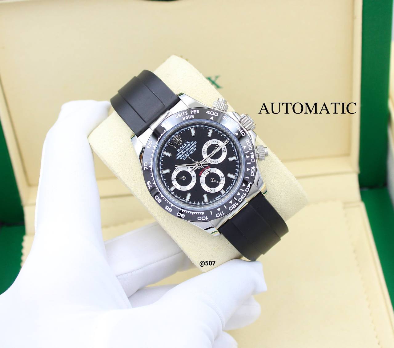 ROLEX DAYTONA MEN AUTOMATIC 41MM

220 dhs🪙💚

Zain58
♥️♥️♥️